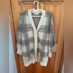 OAK + FORT Oversized Plaid Cardigan in Beige